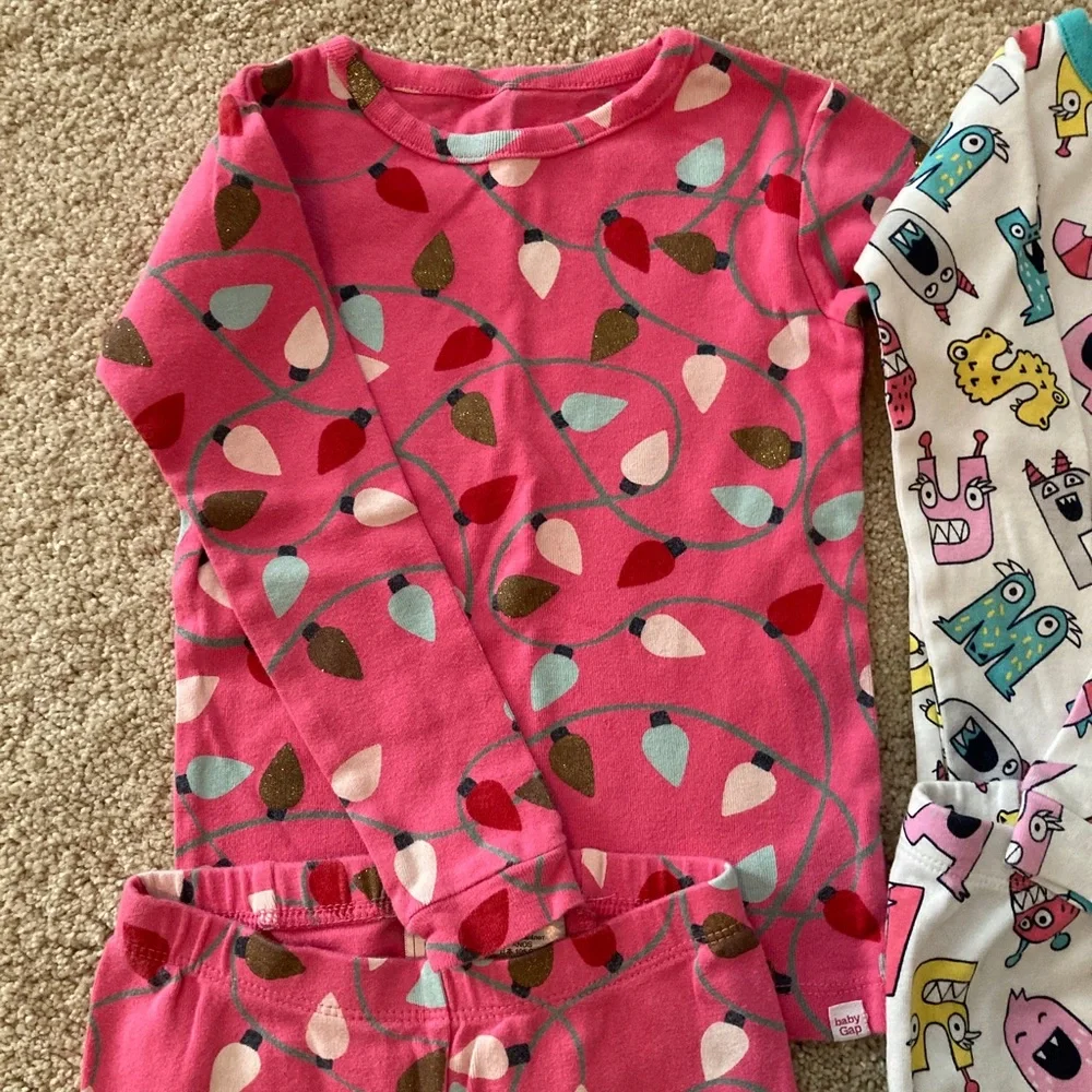 Girls pajamas baby Gap size 4 years toddler